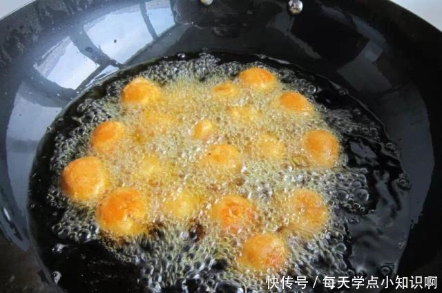 用糯米粉|炸红薯丸子放多少糯米粉