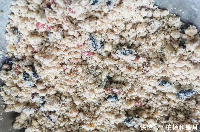 添加|哪种月饼好,还是五仁月饼好吃,不过的是自己做的,无添加更健康