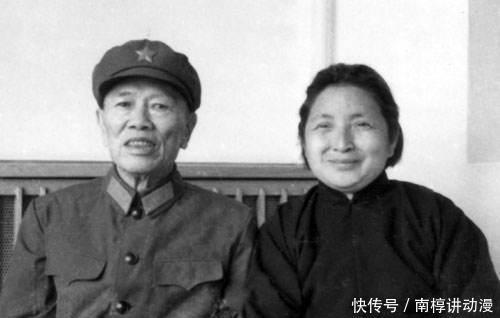 让贤|他是第二任志愿军总司令，主动让贤被彭总拒绝，后被免职蒙尘18年