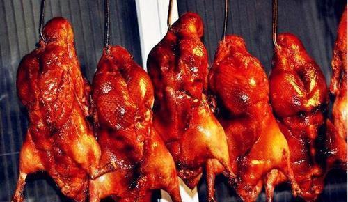 不动|156岁的“烤鸭之王”全聚德,为何卖不动了?网友:你去看看价格