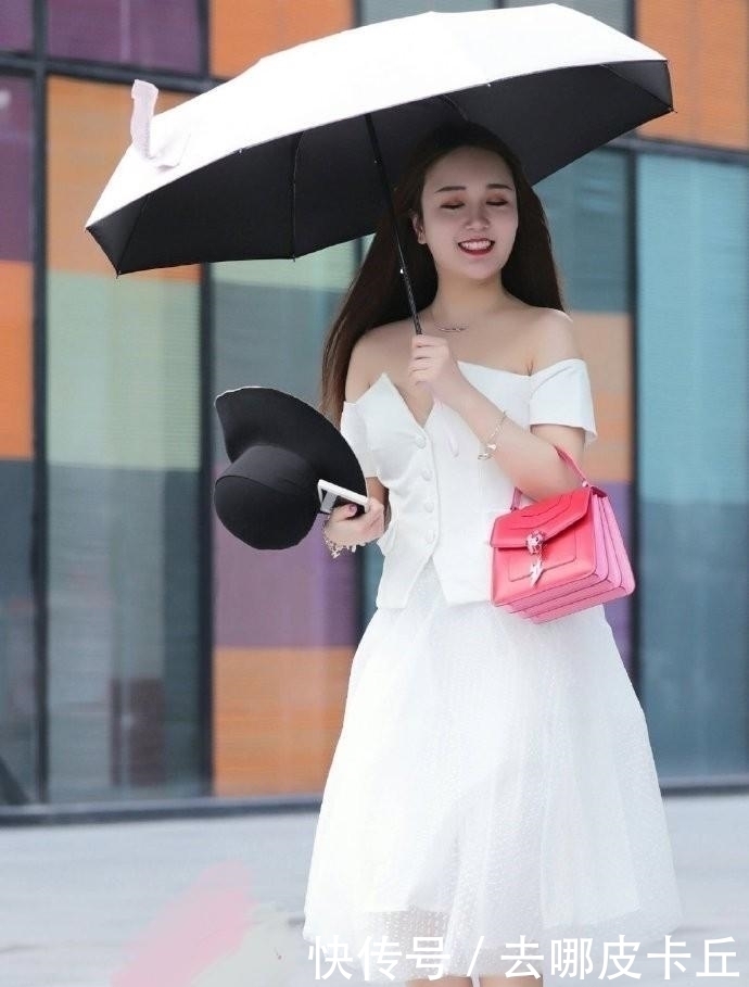  婚纱|美女的“西装婚纱”太好看了，混搭风还挺时尚