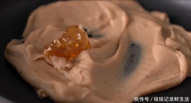 糕点|糕点里的“莲蓉”是个啥吃了这么久中秋月饼,才知道是它……