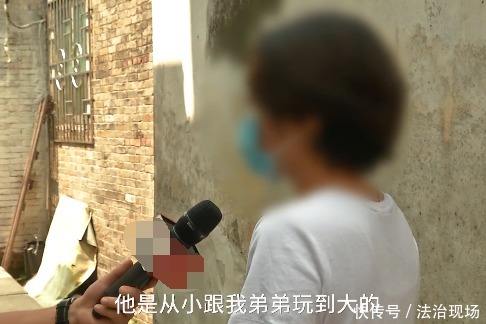 弟弟|尴尬！女子洗澡发现窗外有一部手机，一查监控竟是弟弟15岁的朋友