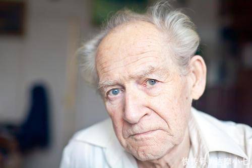 健康|“长寿老人”通常会有4大特征,若占2个以上,一般都很长寿!
