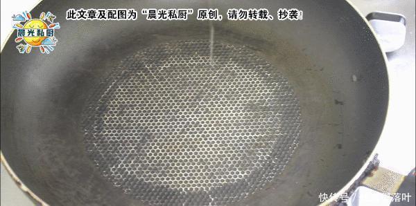 鸡蛋|肉松蛋饼,10分钟搞定营养又美味的早餐,媲美早餐店的鸡蛋卷饼!