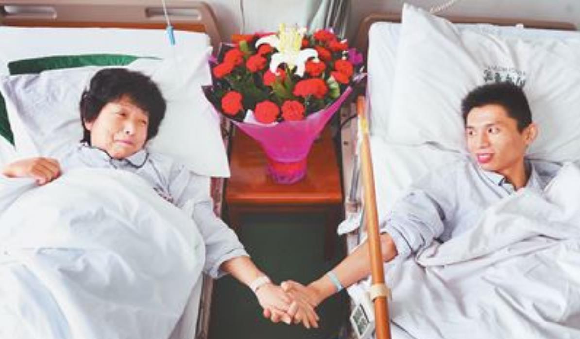  现状|11年前，那个割肝救子，感动全国的“暴走妈妈”，如今现状如何？