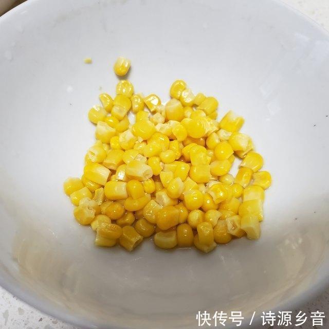  豆角|眉豆角炒米，意想不到的美味，简单易做