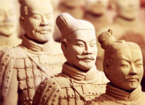  中国|他是中国首个偷兵马俑的人，拿去黑市卖了30万，最后他下场如何？