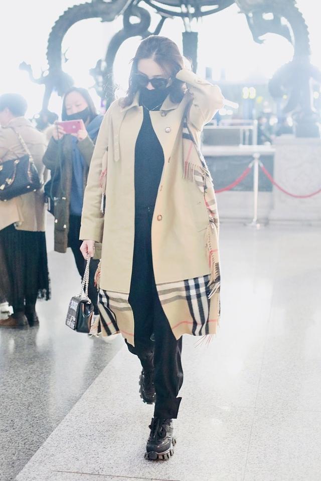 告诉|这个冬天还走“甜酷风”,宋佳告诉你这样穿气质和气场兼得