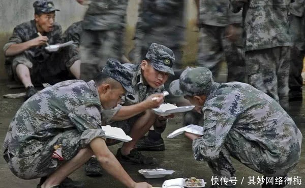知识|真正战场上,士兵都饿着肚子上战场,目的究竟为何?涨知识了