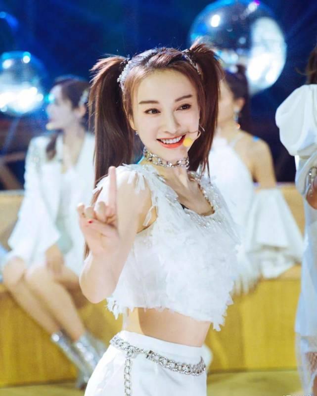 姐姐|《乘风破浪的姐姐》吴昕:一个“废柴”的逆袭