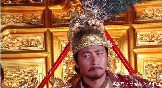 逃兵|朱元璋不能容忍逃兵，唯有此人逃跑，朱元璋摸着他头安慰！