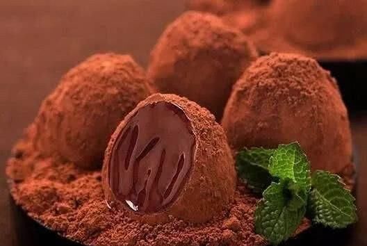 汉纸|女孩最喜欢的6种小零食,吃过2种是小公举,一种没有吃过是女汉纸