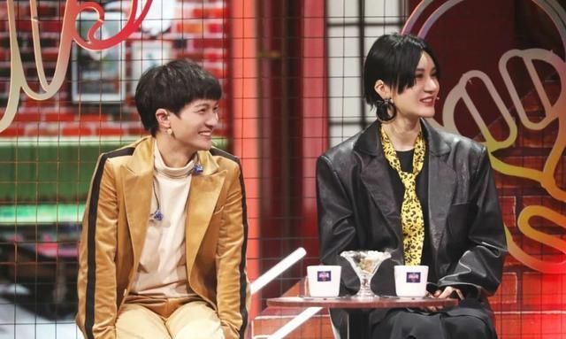 同台|天!周深竟和TA同台了!网友:我要醉在这首歌里了!