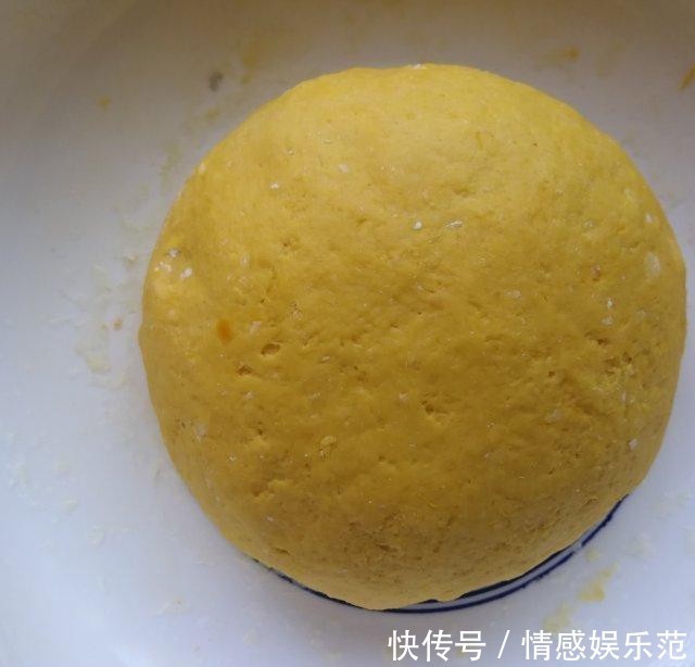 南瓜|南瓜椒盐葱香咸窝窝,又暄又软,好吃极了