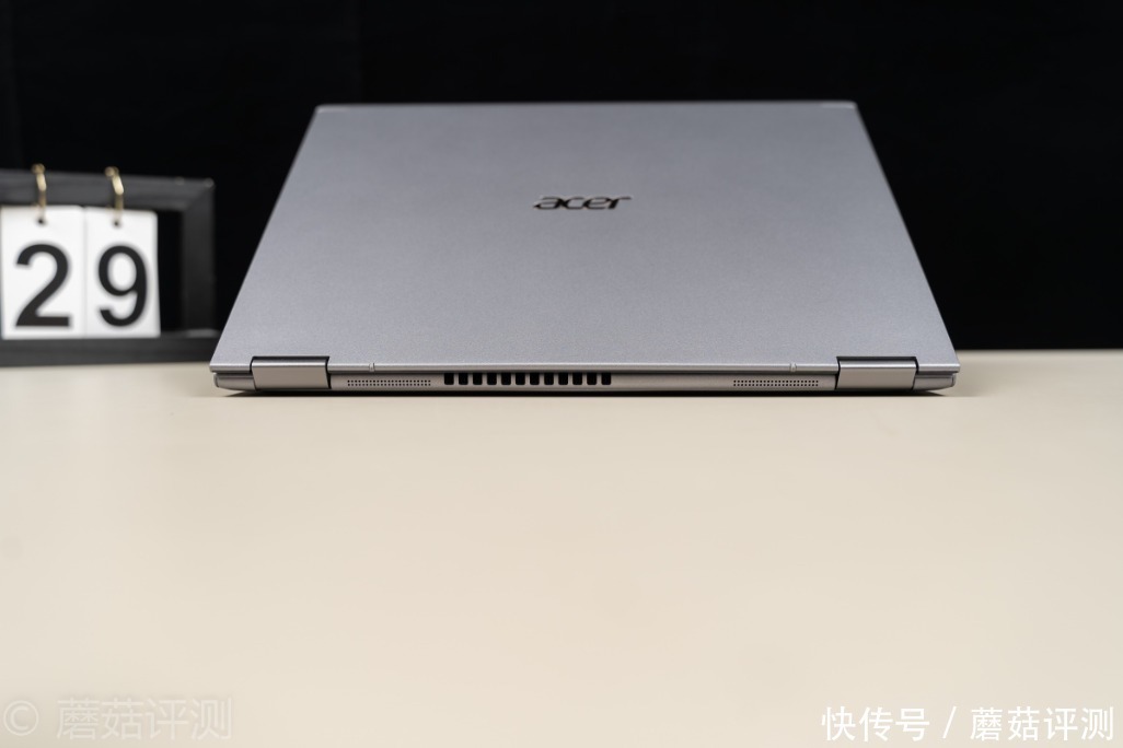  翻转|极致轻薄，自由翻转，细节出众、宏碁蜂鸟Spin 5百变2K轻薄本 评测