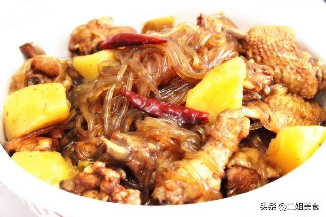 鸡肉|秋天,牛肉羊肉靠边站,最该吃的是这肉,炖土豆很香,人人吃得起