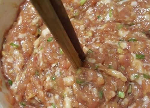 酥脆|水煎包的做法,底面焦香酥脆,还有漂亮的冰花,好看又好吃