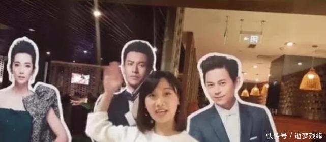 爆火|Baby奶茶店爆火!粉丝点了杯奶昔,结账时连问好几遍你没算错