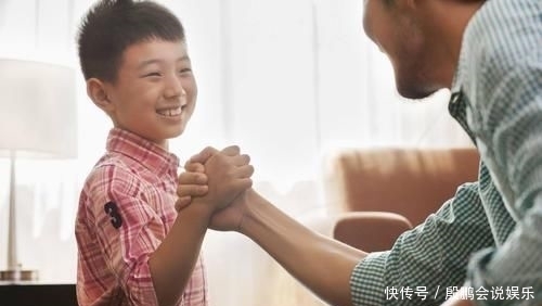 孩子|熊孩子拿水枪弹打过路人，遇制止后宝妈不道歉反怒：打一下怎么了