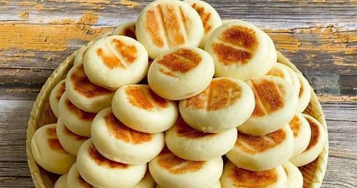  烤箱|1根山药2个鸡蛋，无水无油，无需烤箱的小面包，孩子一吃就是一盘