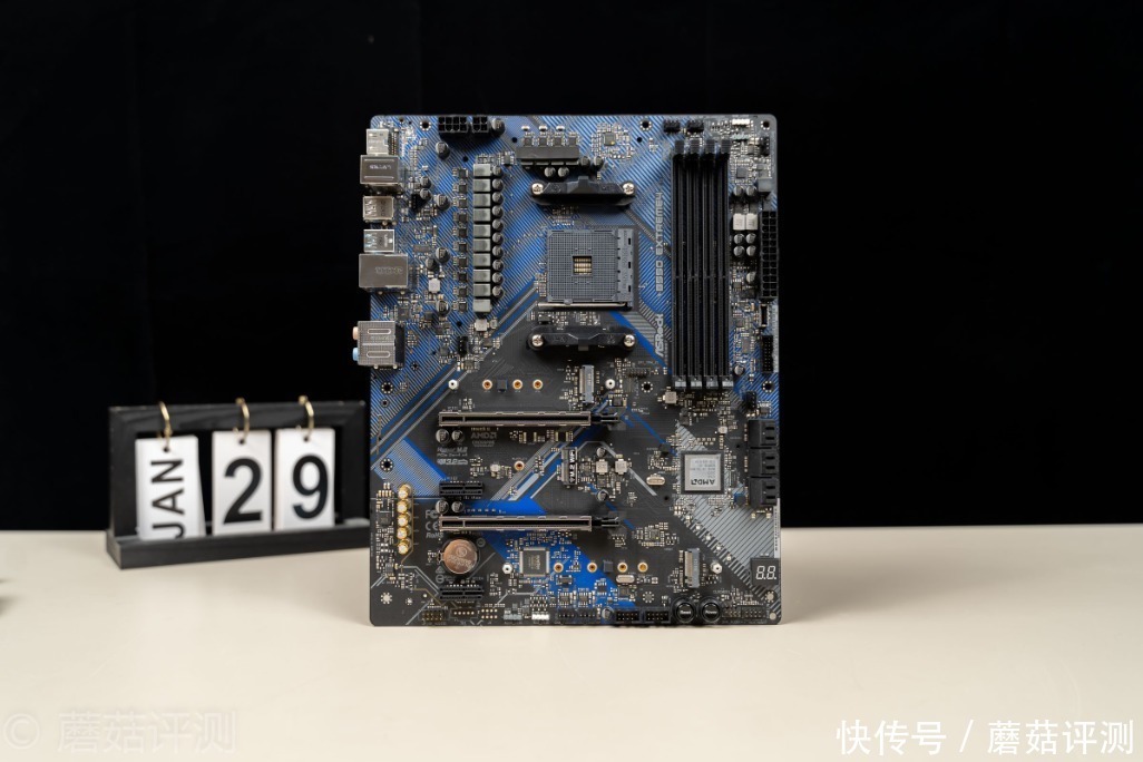 华擎|一块性价比超高的B550主板、华擎B550 Extreme4极限玩家主板 评测