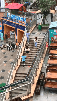 GIF|搞笑GIF：这个特效怎么样！