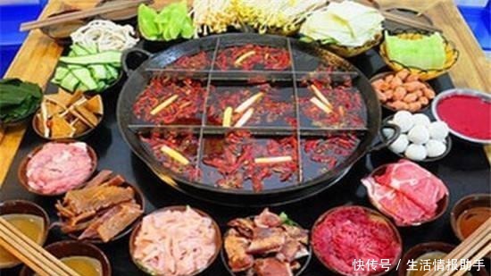 火锅|小伙吃海底捞自带食材,服务员拿一份这东西,惹网友争议!