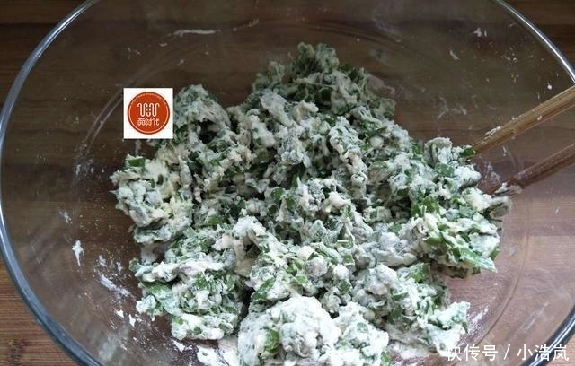  适量|韭菜别再包饺子了，换种新吃法，大人孩子都喜欢，分分钟就被抢光