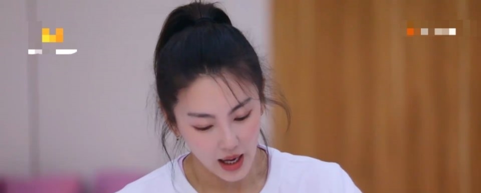 忌惮|《乘风破浪》“搞事三人组”, 性格强势让人忌惮, 团队被她们搅乱