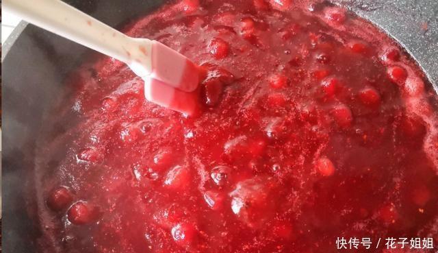 蔓越莓酱汁|炸鸡胸脯感觉差不多什么我的家人喜欢搭配蔓越莓果酱