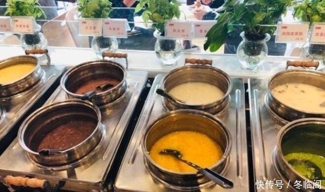 吃早饭|早餐店推出一元自助餐,食客吃得欢天喜地,结账时气得骂老板
