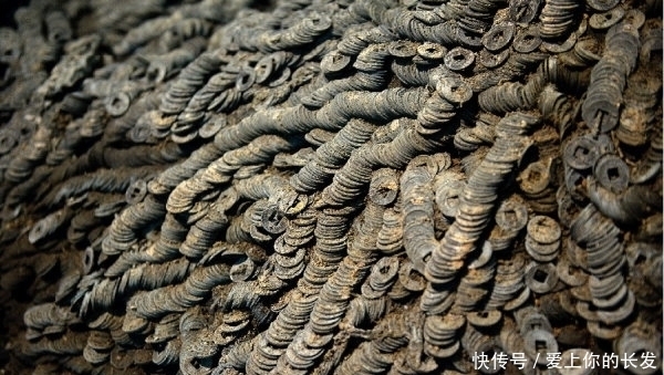 金缕玉衣|海昏侯墓出土世上最珍贵的席子,比金缕玉衣更珍贵,堪称独一无二