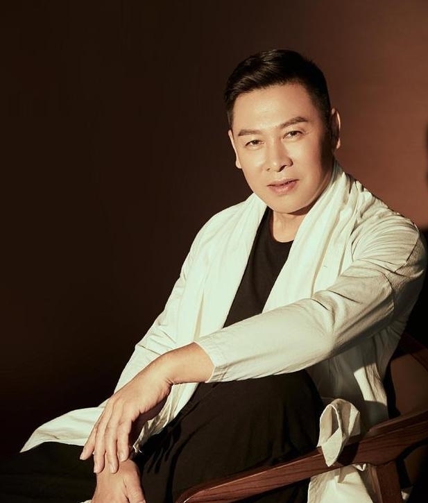 胡亚捷|胡亚捷与妻子3次离婚大战,为何不但没得逞反而还“割地赔款”?
