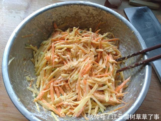 简单|香煎土豆饼这样做,操作简单又好吃,我一顿能吃5个