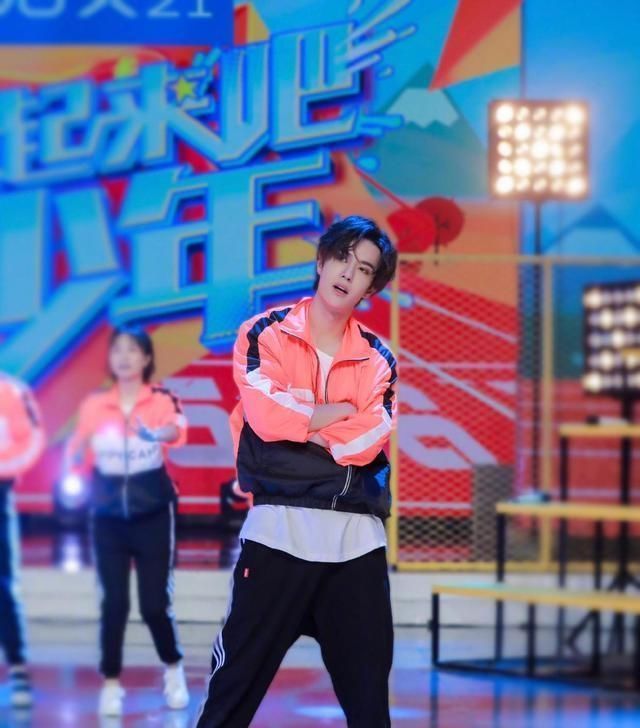 快乐|王一博三次做客《快乐大本营》,同一句话却说了两次