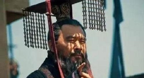  后人|他是曹操帐下第一谋士, 却被曹操活活逼死, 儿子报仇杀光曹家后人