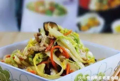 滑蛋|家味美食糖醋排骨,三炒丝大白菜,香椿拌黄豆,滑蛋鱼片的做法