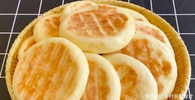 松软|山药别炒的吃了，加2个鸡蛋教你做养胃小饼，松软香甜凉了也不硬