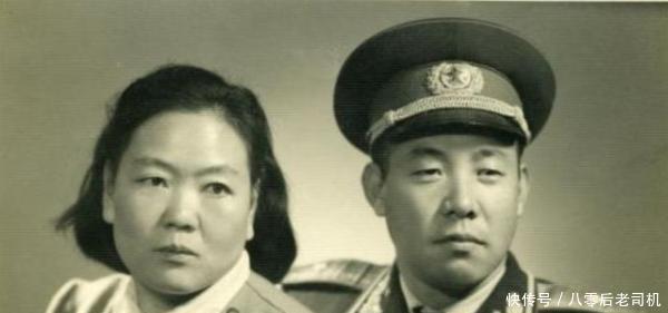 含恨而终|开国中将却敢抗命韩先楚，因不是烈士不准葬入烈士陵园，含恨而终