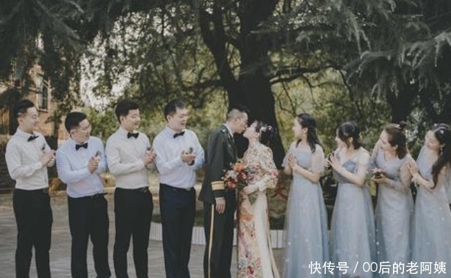 现已|军人发现妻子偷情，奸夫知道是军嫂仍同居，现已批捕，最高判三年