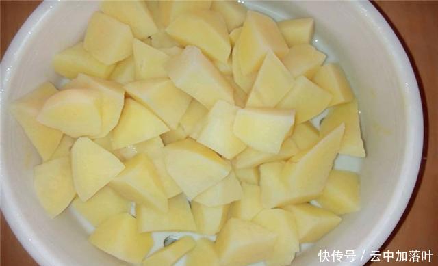  入口|肉末土豆泥这样做，入口即化，让你从此爱上吃土豆