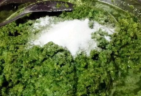 姜末|做韭花酱,别只放姜末,多加这1样东西,韭花酱又香又绿存放久