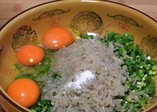 美食|不用和面的韭菜盒子,简单好吃,营养美味,15分钟品尝家常美味