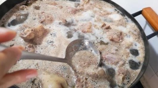 滋补|过年待客就吃这肉,比猪肉便宜,比牛羊肉还滋补,多吃不怕长肉