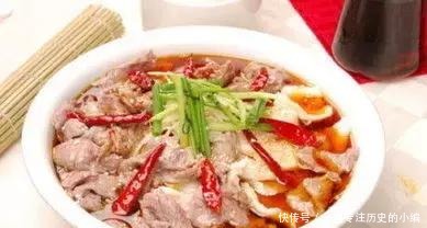 咖喱鸡|精选美食:咖喱鸡块、水煮肉片、青笋炒木耳、水煮杏鲍菇的做法