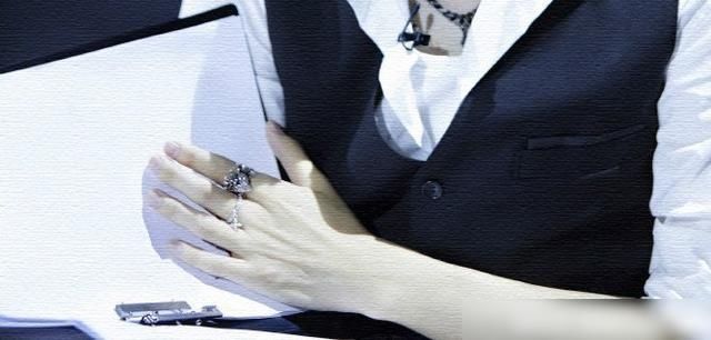 身上|王俊凯你的身上,总是有一种让我热泪盈眶的力量