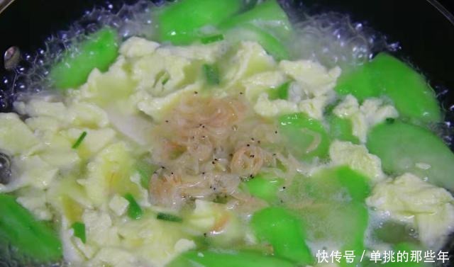 眉毛|这汤不喝太可惜了,简单一煮,营养丰富又美味,尝一口鲜掉眉毛!