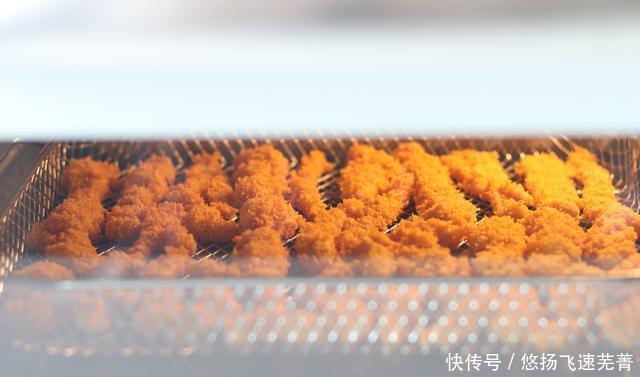  酥脆|无油低脂炸鸡柳，夏天吃，身体无负担，外酥脆内软嫩，太解馋了