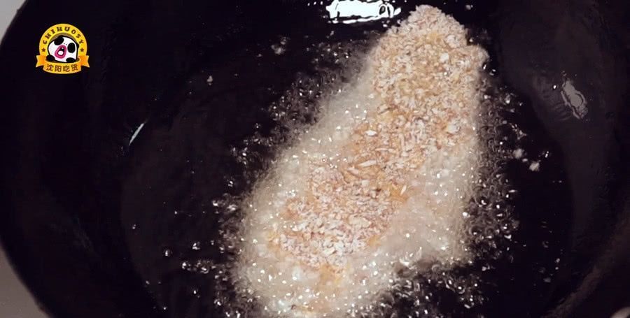 炸串|馋炸串咋整,只能在家自己动手炸了,先从我最爱的鸡排开始